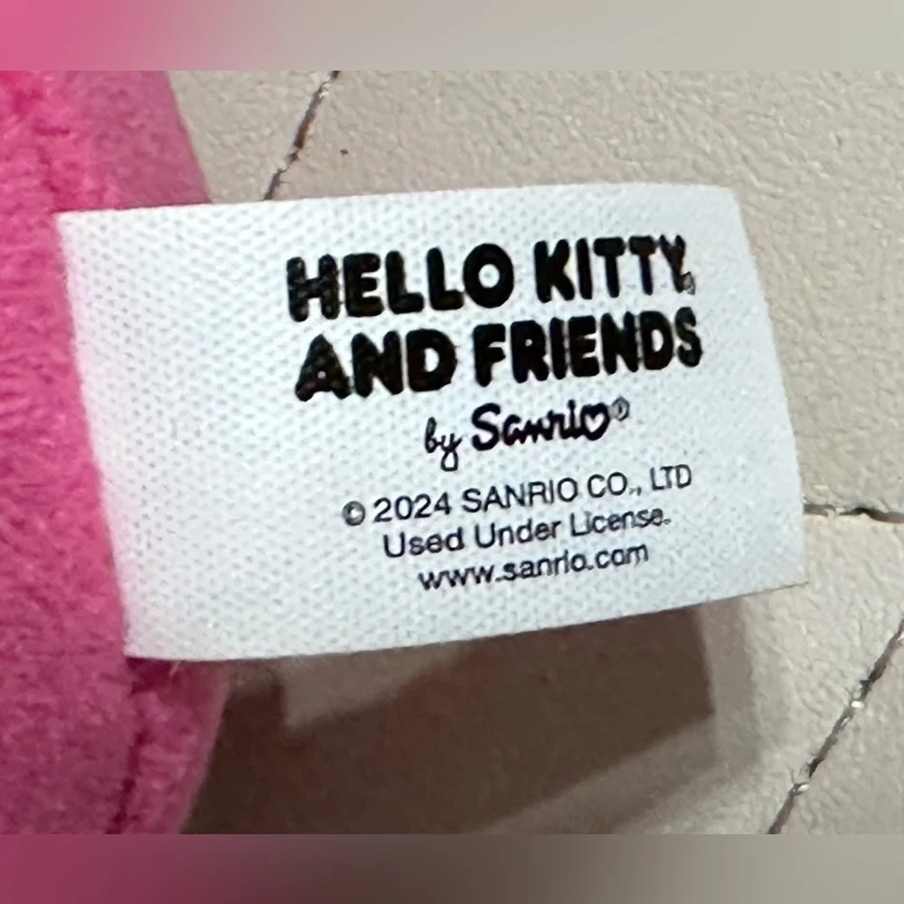 Hello Kitty and Friends 12-Inch Plush Celebration Bouquet